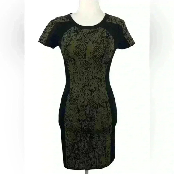 W118 by Walter Baker Dresses & Skirts - W118 By Walter Baker Walter Baker Collette Bodycon Snake Print Dress